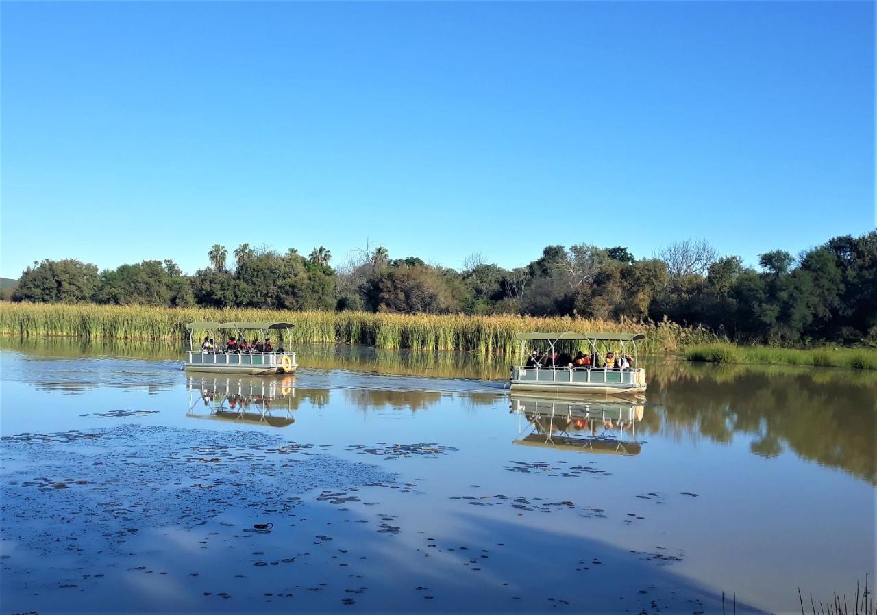 Crocodile Pools River Safaris Gaborone Kültér fotó